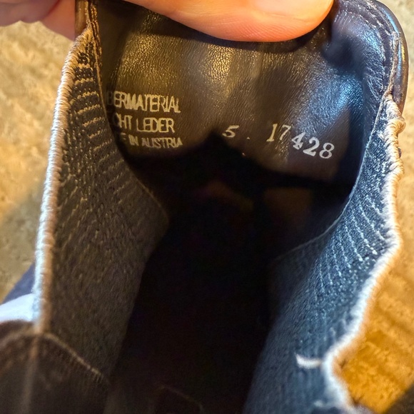 Paul Green Brown Chelsea Brogue Ankle Boots- US 7.5 EUC - Picture 6 of 7